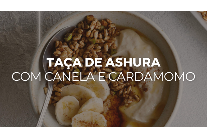 Taça de Ashura com canela e cardamomo